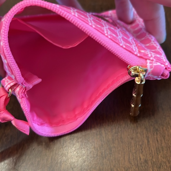 Lilly Pulitzer pink ID case with keychain - Picture 6 of 6